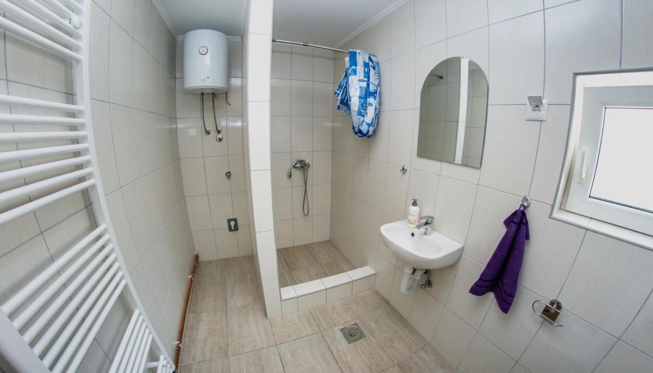 Studio Apartment Dzungla Добой Екстер'єр фото